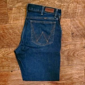 Dark Blue Wrangler Jeans W32 L30